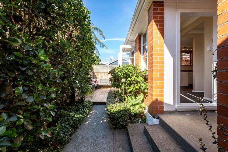 256 Oxford Terrace Avalon_1