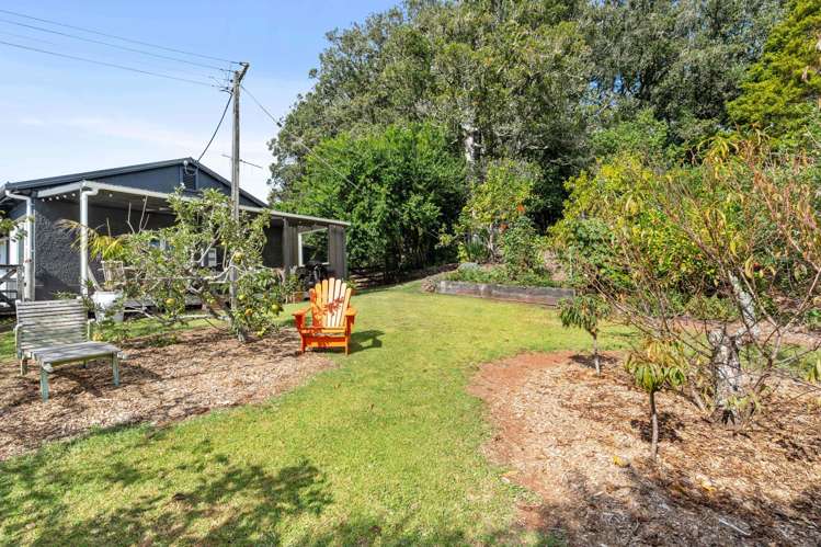 7 Puriri Grange Lane Maunu_25