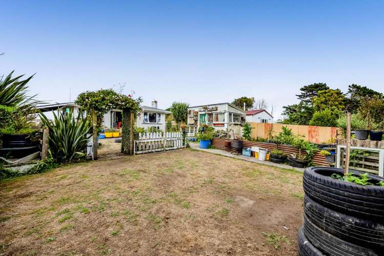 6 Charles Major Place Hawera_12