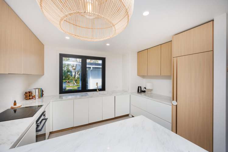 7 Karaka Street Tokomaru_13