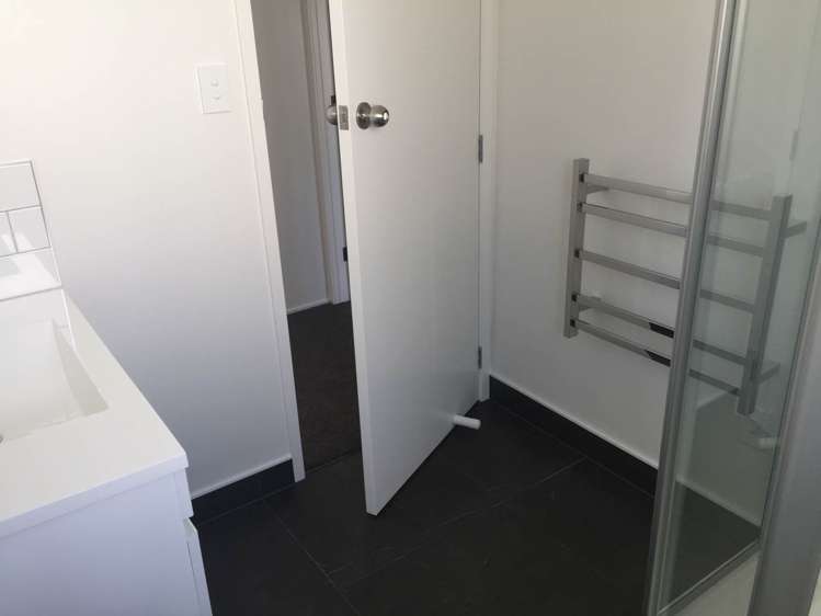 2/17 Waitangi Road Onehunga_9