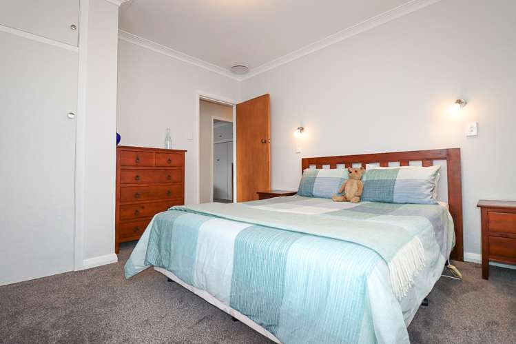 43 Guy Street Dannevirke_13