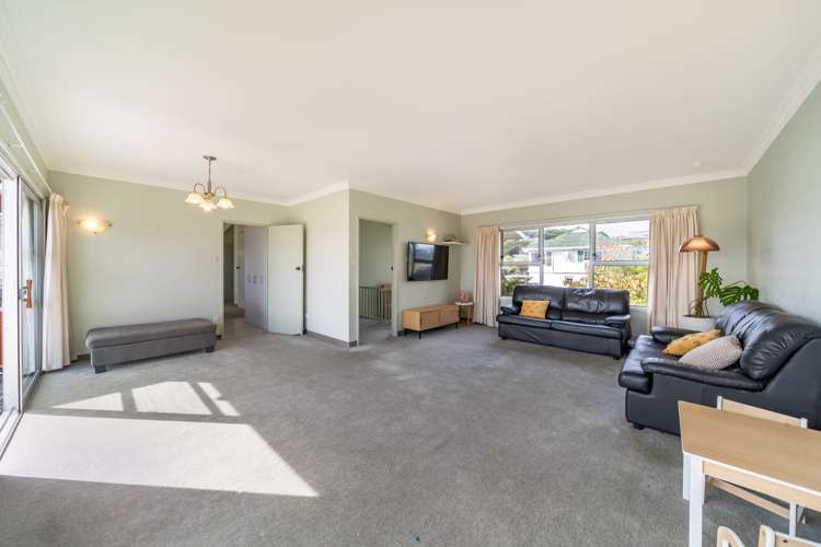 2 Leeward Drive Whitby_11