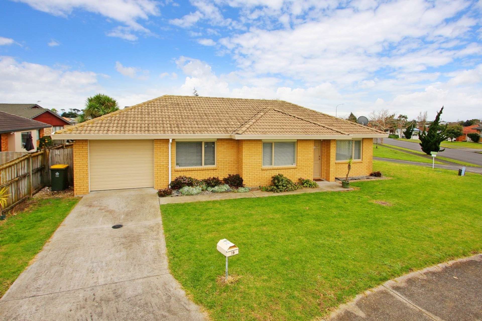 19 Rebecca Rise Manurewa_0