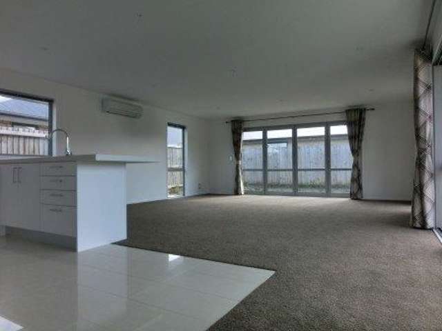 5 Koura Drive Rangiora_4