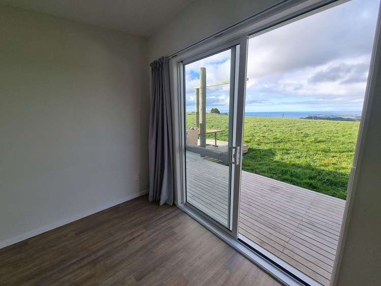 1399 Russell Road Helena Bay_18