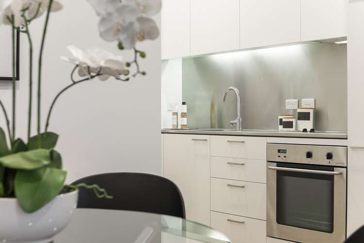 3a/14 Fisher-Point Drive Auckland Central_15