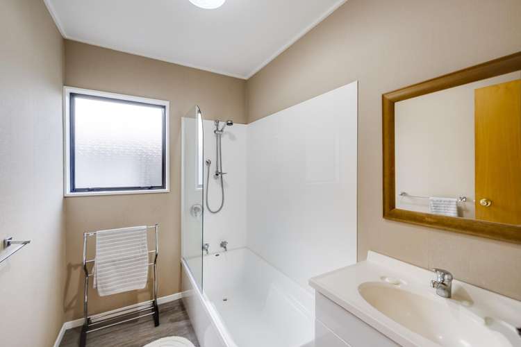 9 Alley Place Taradale_11