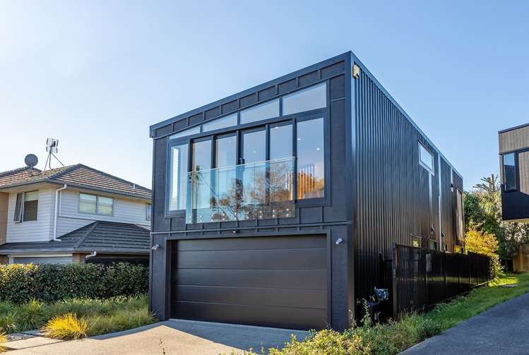 26 Wicklow Road Narrow Neck_0