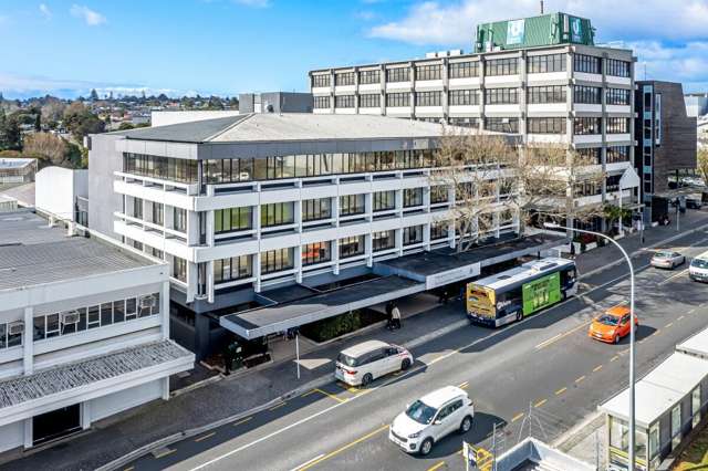 9-11 Ratanui Street Henderson_1