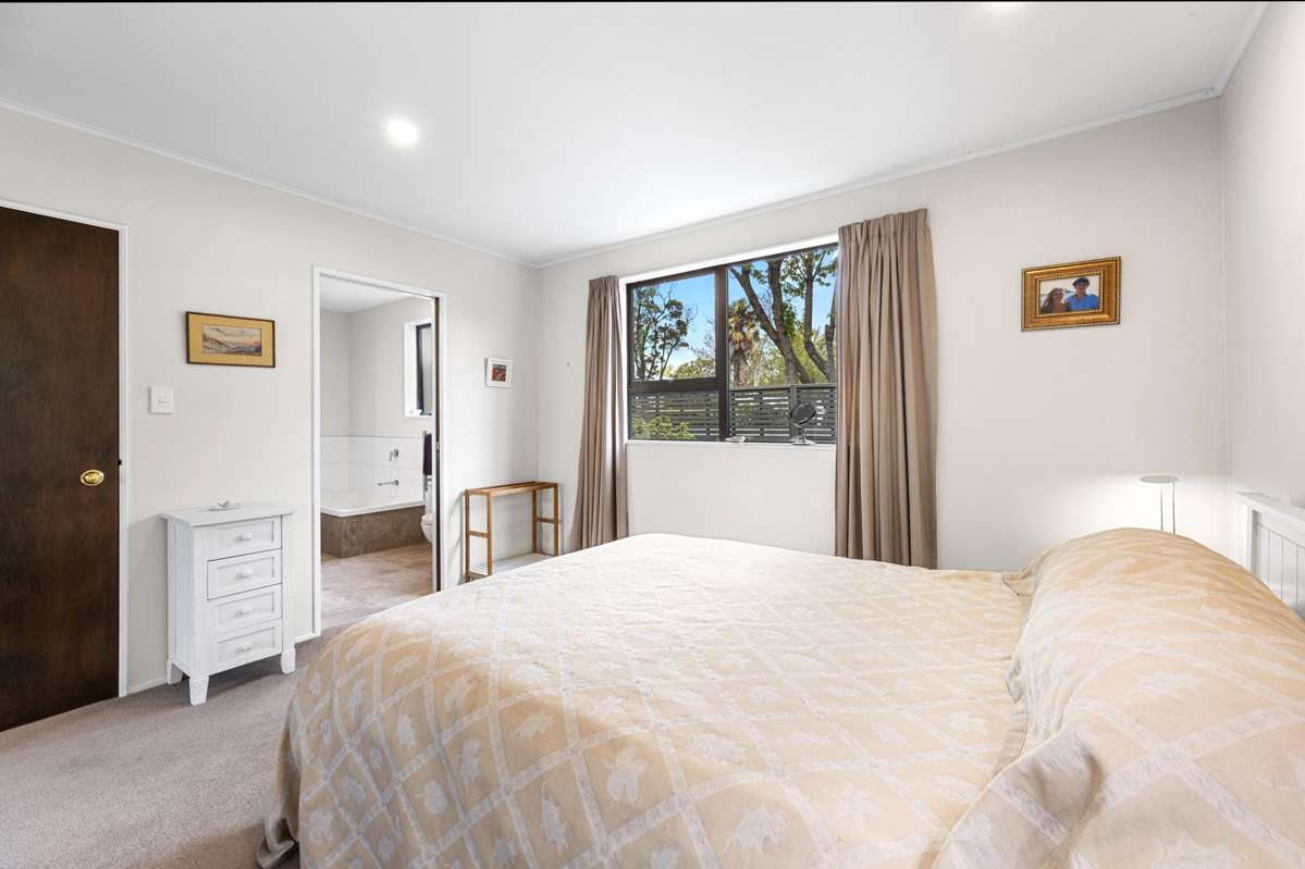 13 Holcroft Court_3
