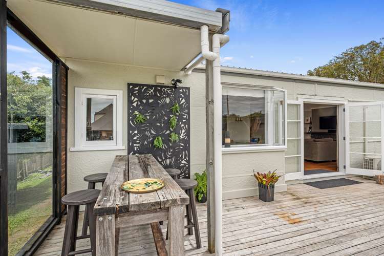 8 Colonial Road Birkenhead_23