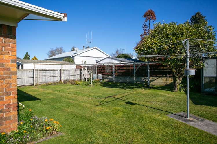 8 Woodstock Crescent Leamington_13