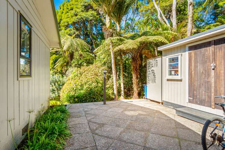 282 Shaw Road Titirangi_16