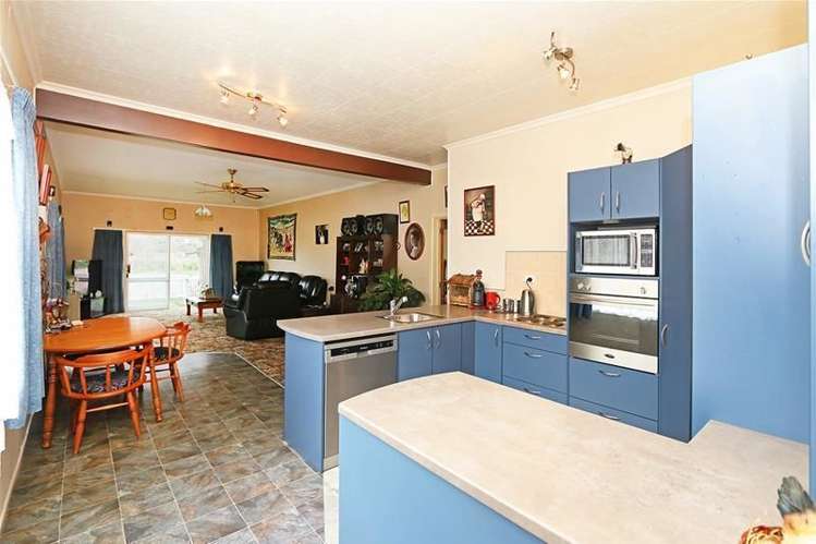 9 Manu Road Okaiawa_6