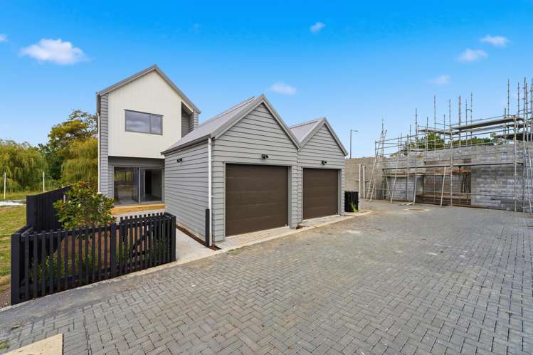 4 & 6 Te Taiheke Road Papakura_25