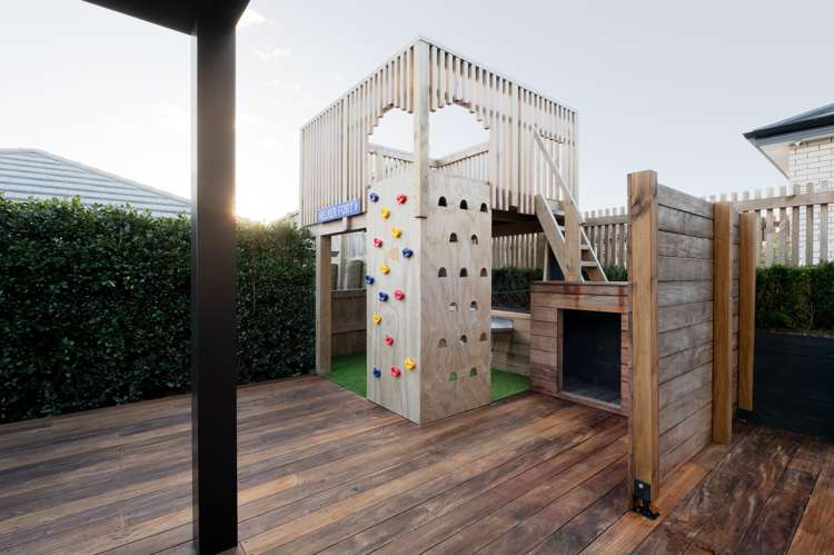 4 Maanihi Drive Rototuna North_7