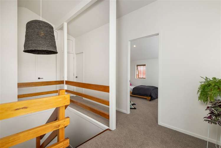 2/5 Eversleigh Road Belmont_7