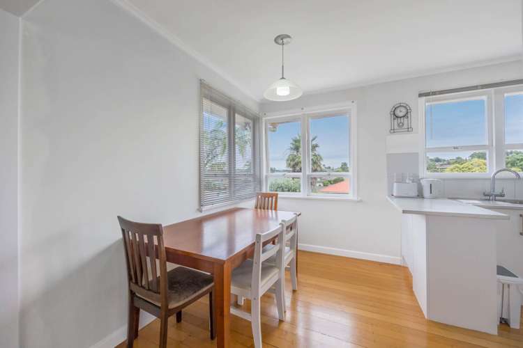 51 Woodford Avenue Henderson_6