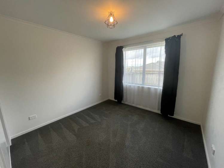 22 Pyne Crescent Pokeno_12