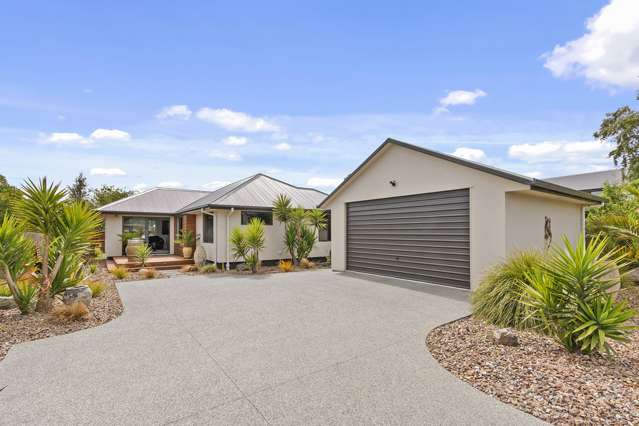 35 Woodlands Place Aranui_1