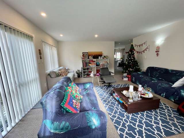 5/17A Eastglen Road Glen Eden_2