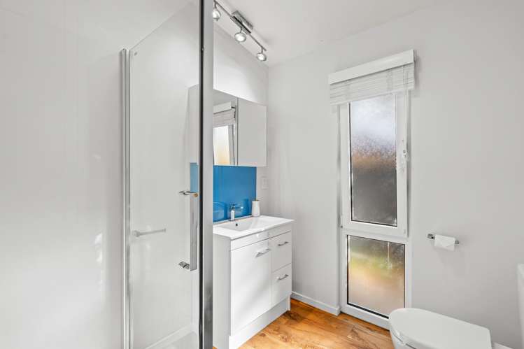 24 Fovant Street Russley_13