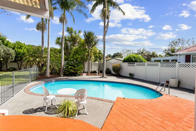 48 First Avenue Avenues_13