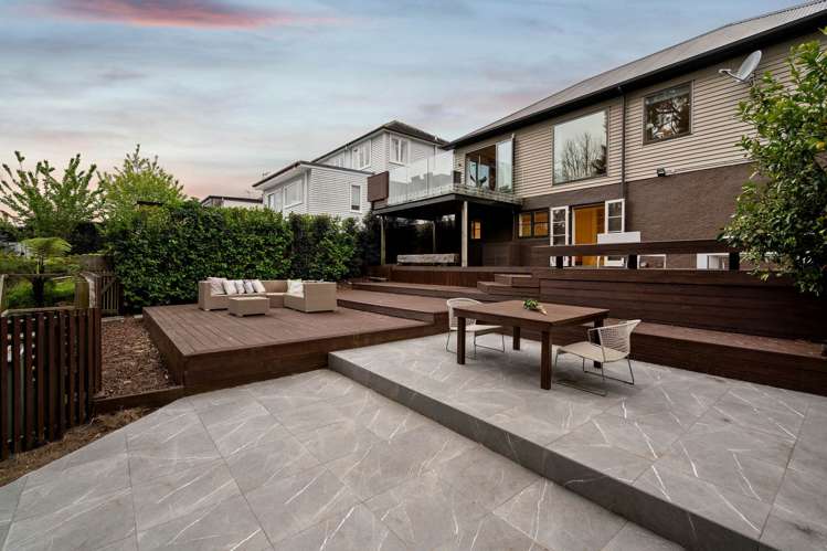 52 Lingarth Street_2