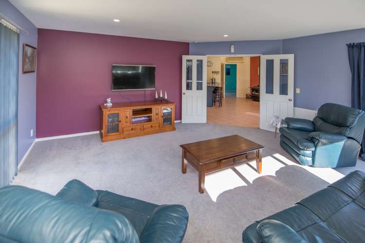 16 Paget Drive Woodend_5