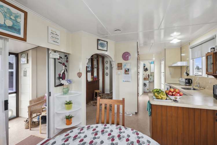 17 Ngatuku Place Tokoroa_8