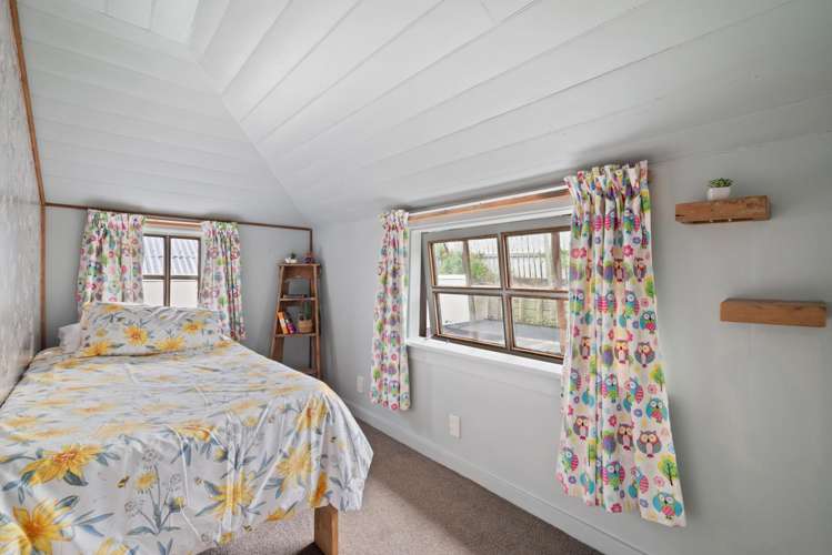 2 Ripon Street Lyttelton_27