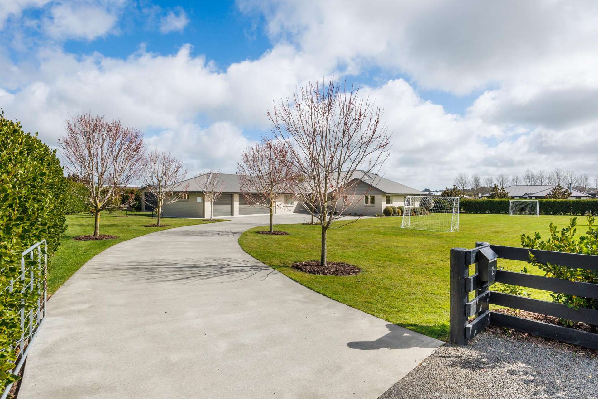25 Roots Street East Feilding_0