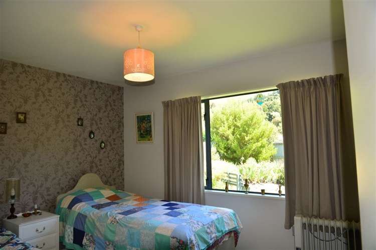 4213 Christchurch Akaroa Road Little River_11