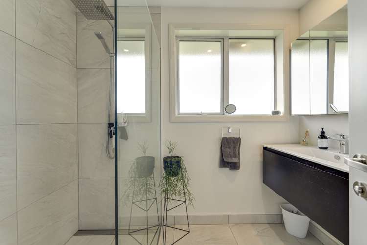 13 Blackmore Crescent Alexandra_15