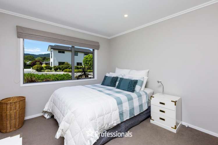 17 Ashington Road Silverstream_13