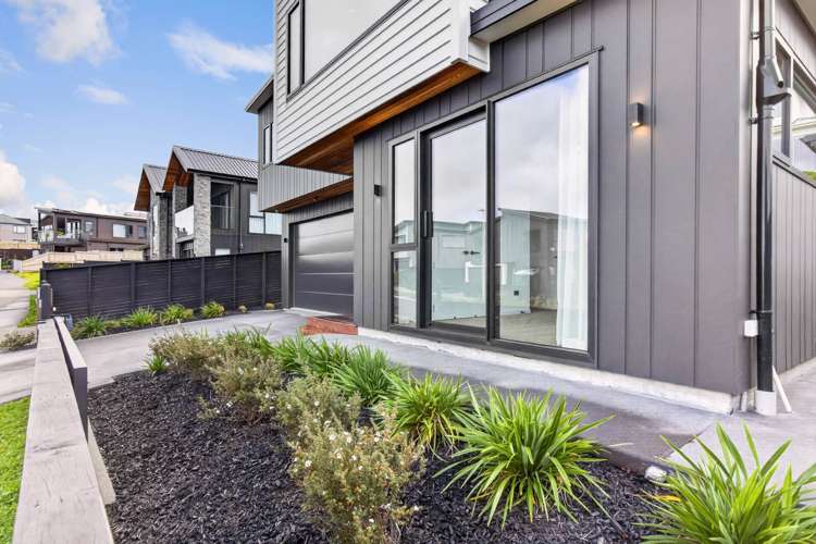 22 Tupa Street Long Bay_45