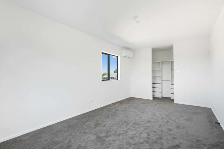 17D Martin Place Kelston_6