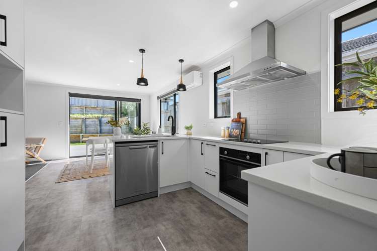 13b Arahi Place Rototuna North_7