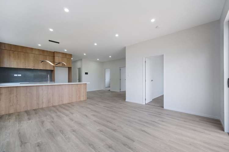 8 Enchantment Lane Karaka_3