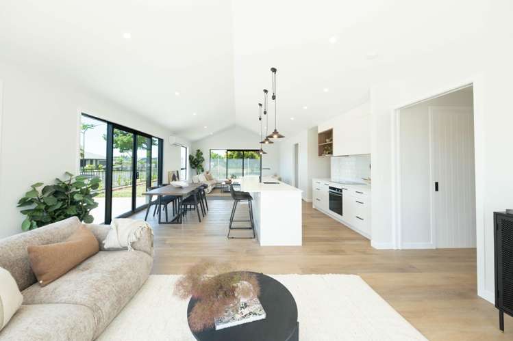 36 Matau Cres Frimley_7