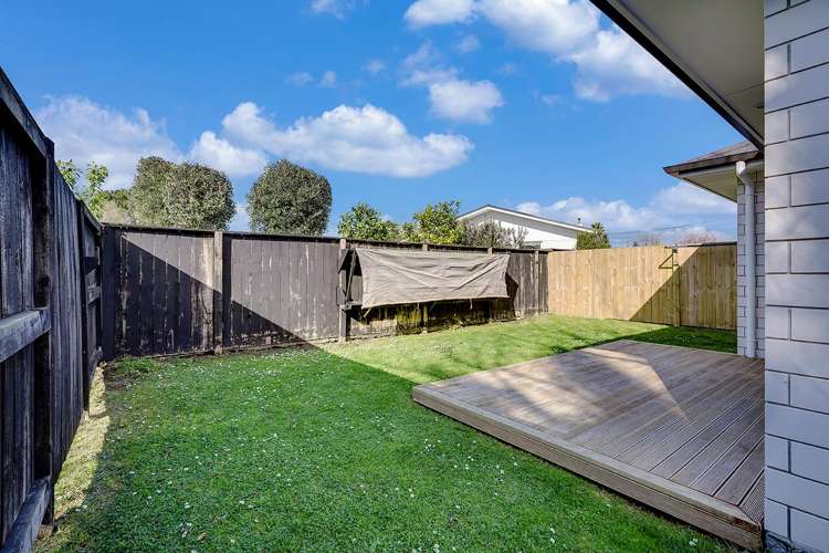 8B Rutherford Street Chedworth_12