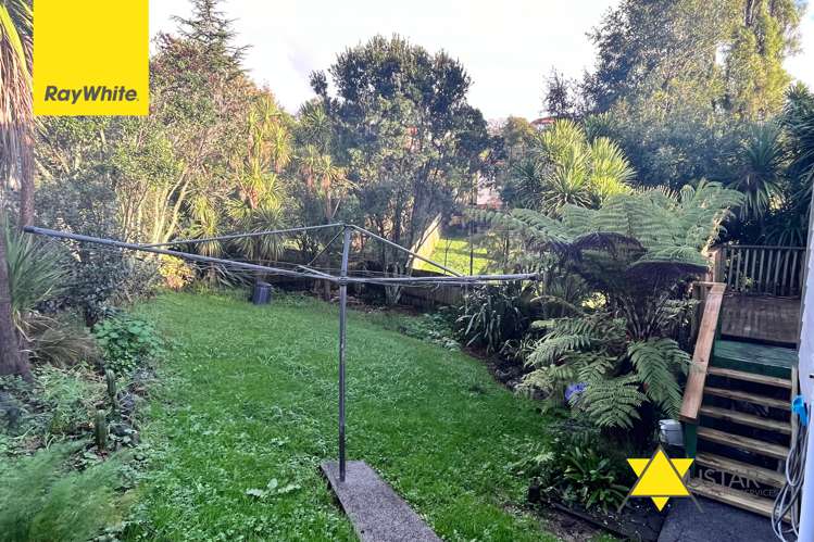 25 Adam Sunde Place Glen Eden_14