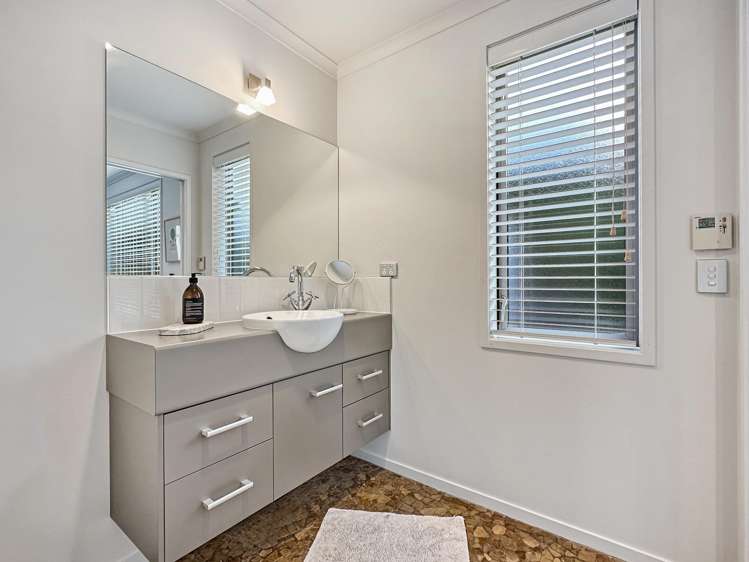 26 Montgomery Crescent Kinloch_20