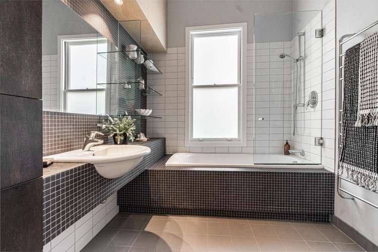 12 Second Avenue Stanley Point_19