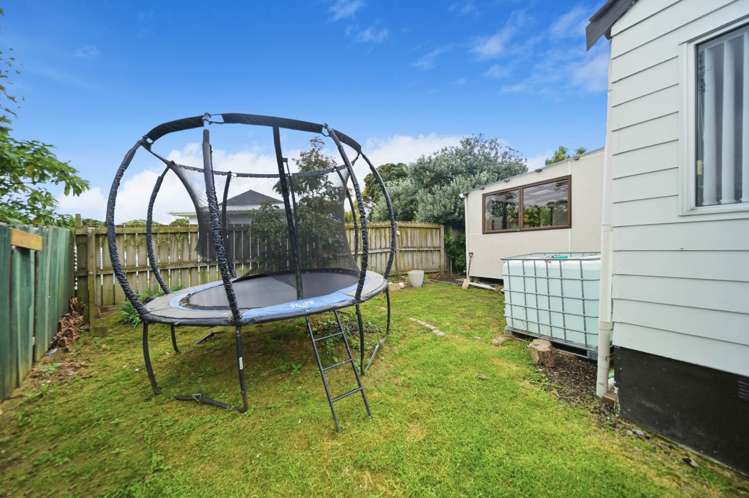 29 Moncrieff Avenue Clendon Park_2