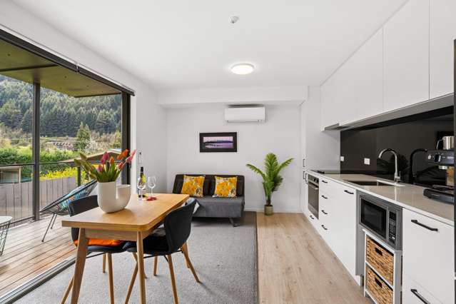 3/14 Fryer Street Queenstown_3