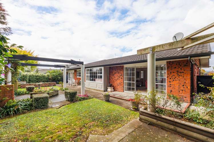 7 Woodfield Avenue Roslyn_27