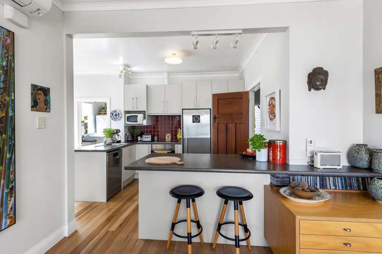 2/104 Stanley Point Road Stanley Point_12