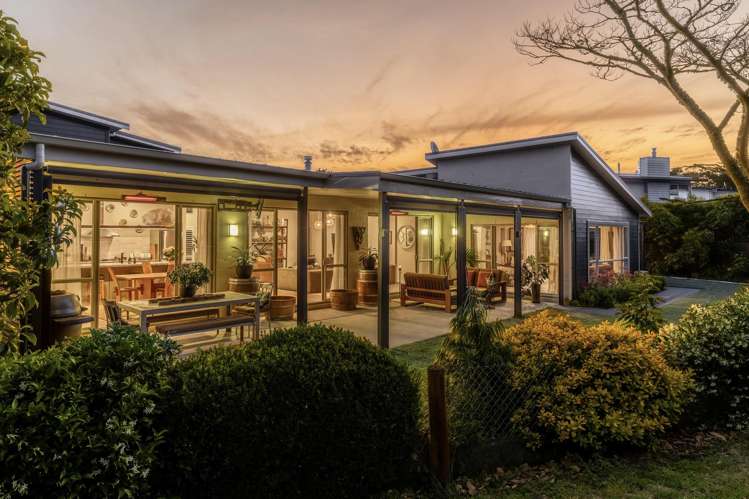 12 Cotswolds Close_4